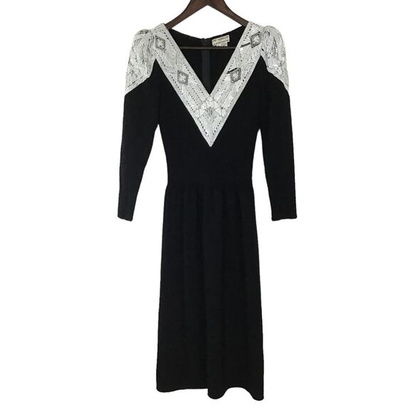 Vintage Pat Sandler for Wellmore knit and beaded dress black white - Picture 5 of 10